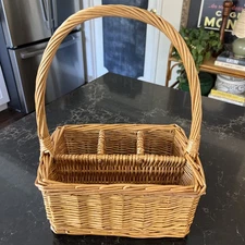 Wicker Basket W/ Handle Picnic Utensils & Napkin Holder