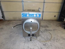 MARKET FORGE CO MODEL STM-E STERILMATIC AUTOCLAVE/STERILIZER (#4619)