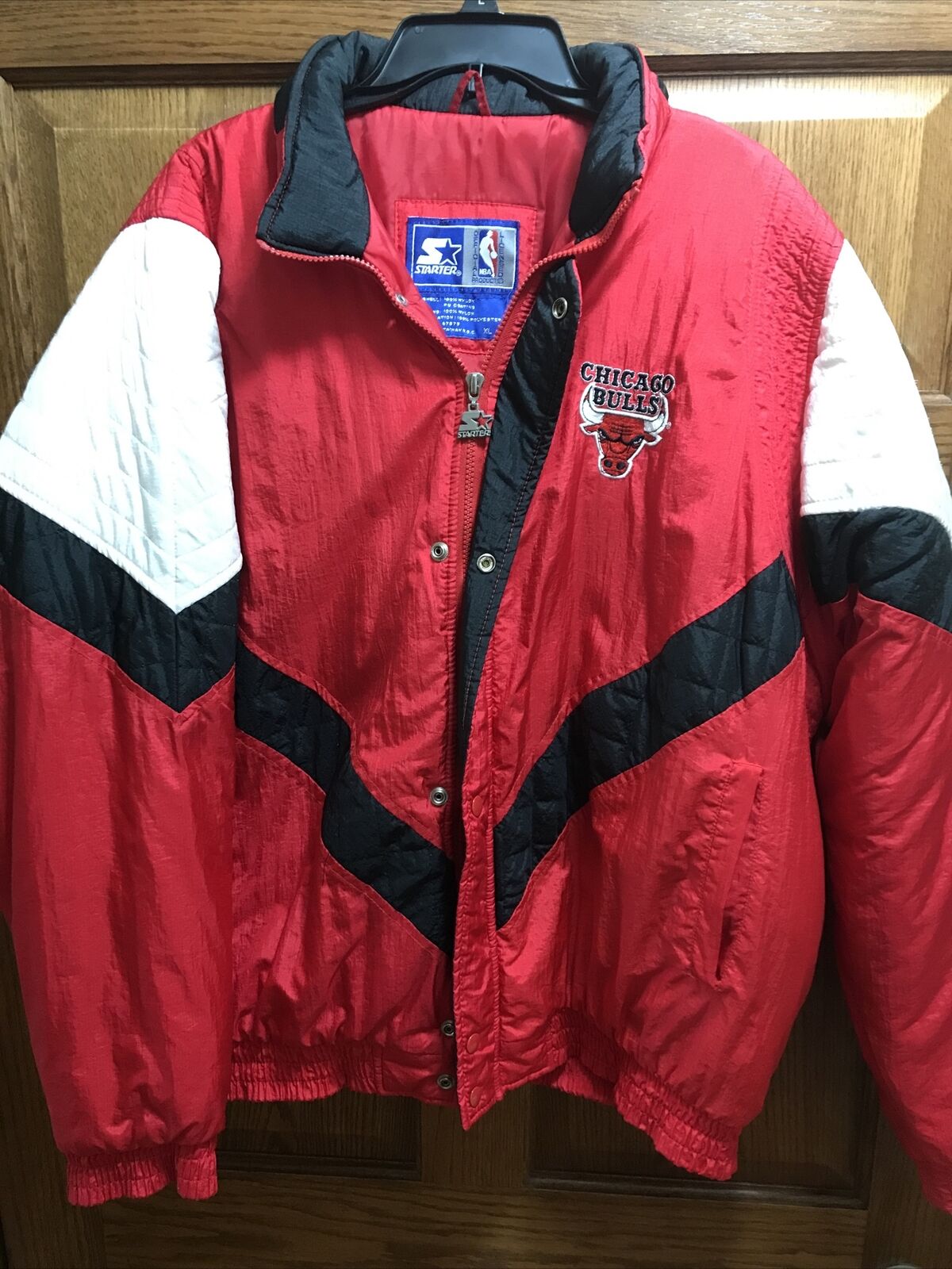 90s Vintage Bulls Starter Jacket (XL)