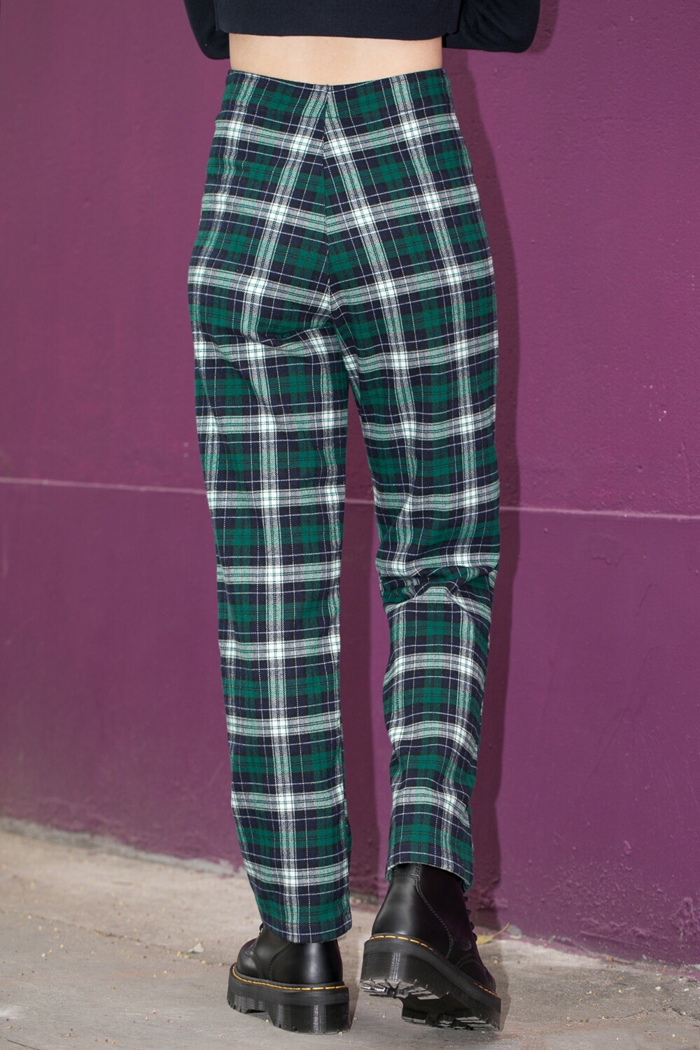 brandy melville green/navy/white plaid 