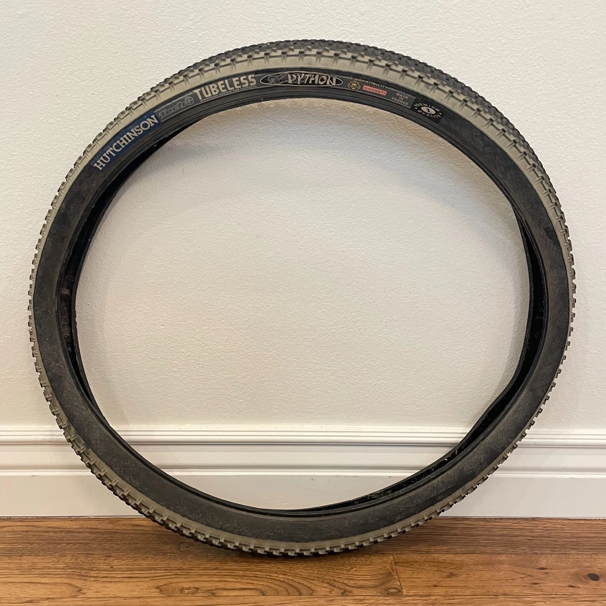 Hutchinson 26 In Bicycle Tires for Mountain Bike for sale | eBay