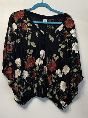 Anthropologie AKEMI + KIN Allora Size M Floral Embroidered Oversized Top