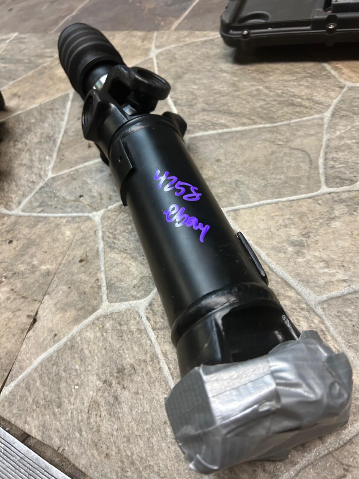 9706 JEEP WRANGLER Rear Drive Shaft New Process 231 Transfer Case