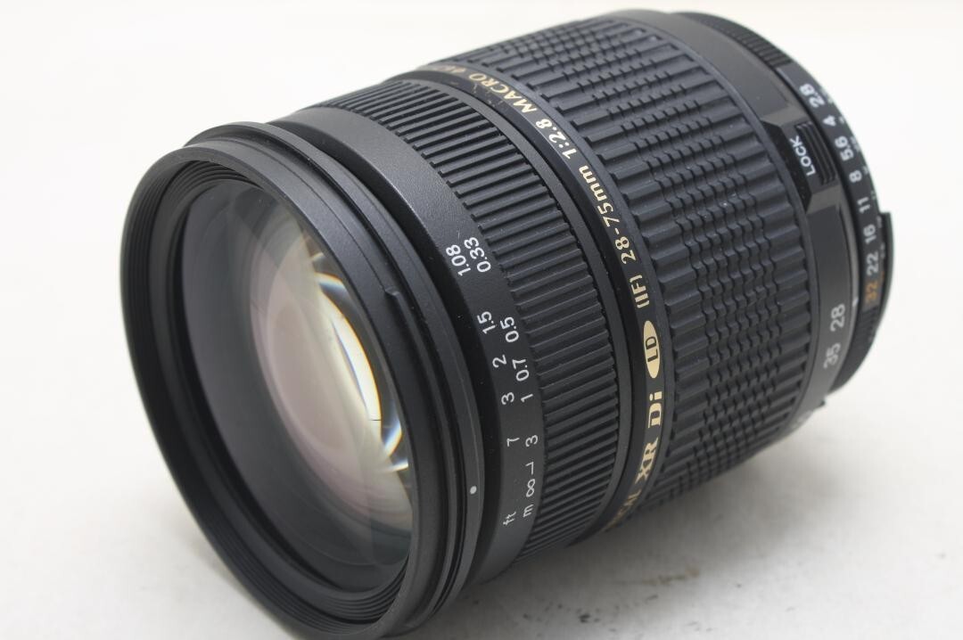 TAMRON SP AF ASPHERICAL XR Di LD 28-75mm f2.8 MACRO A09 Lens