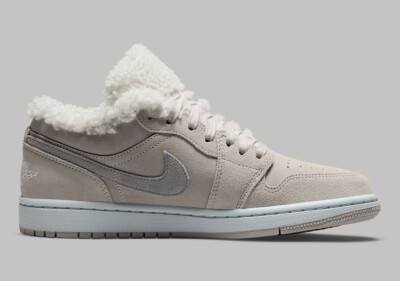 Womens Nike Air Jordan 1 Low SE Sherpa Fleece College Grey