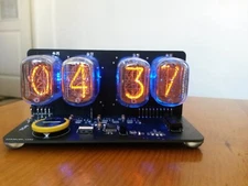 IN-12 Nixie Tubes Clock BLACK PCB WITH BLUE BACKLIGHT