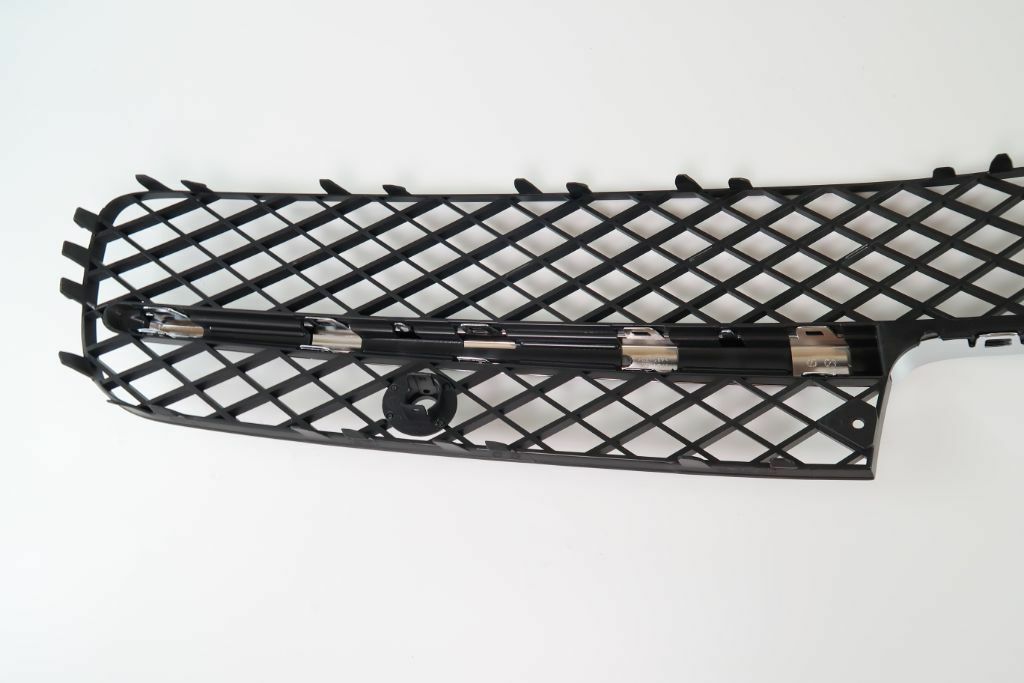 Bentley Continental Flying Spur front bumper grille right side 1002