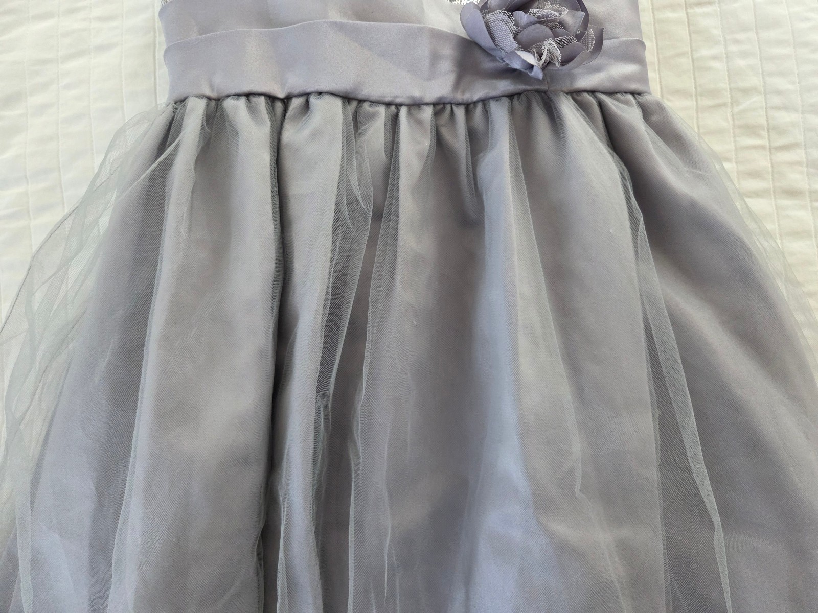 Used Girls Size 12 iEFiEL Gray/Silver Long Dress Tulle Fancy
