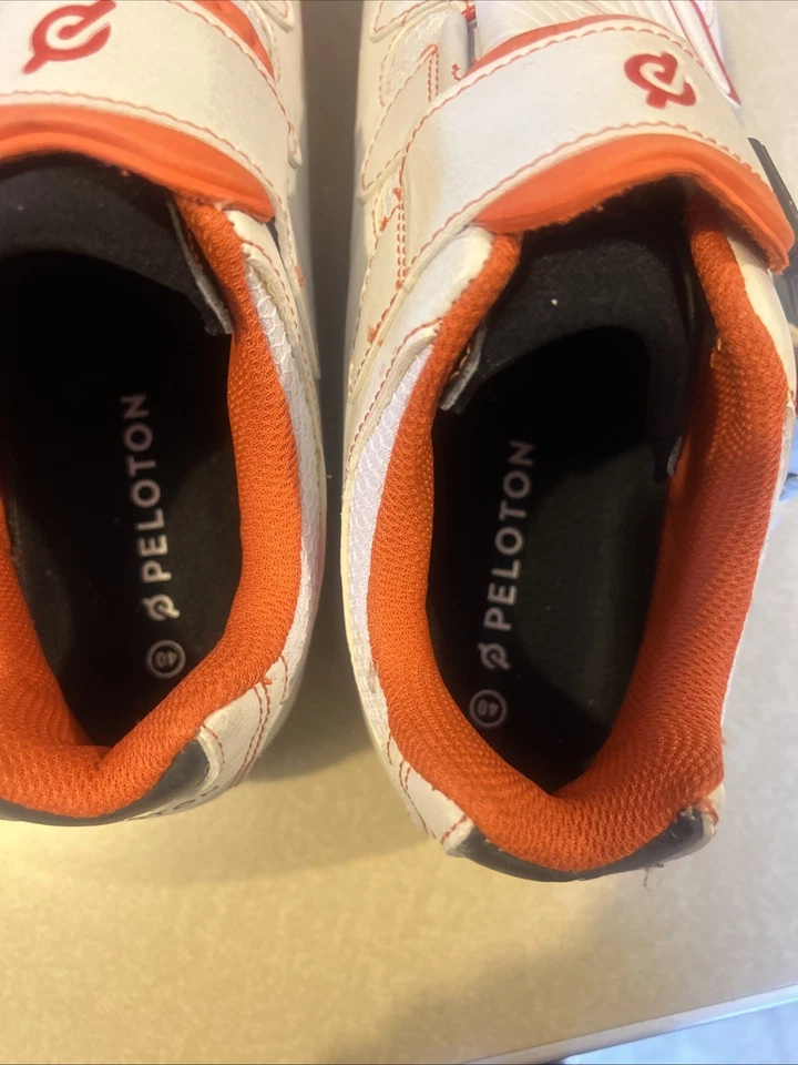 Zapatos de ciclismo Peloton para mujer talla 40 rojos/negros Foto 4 de 4