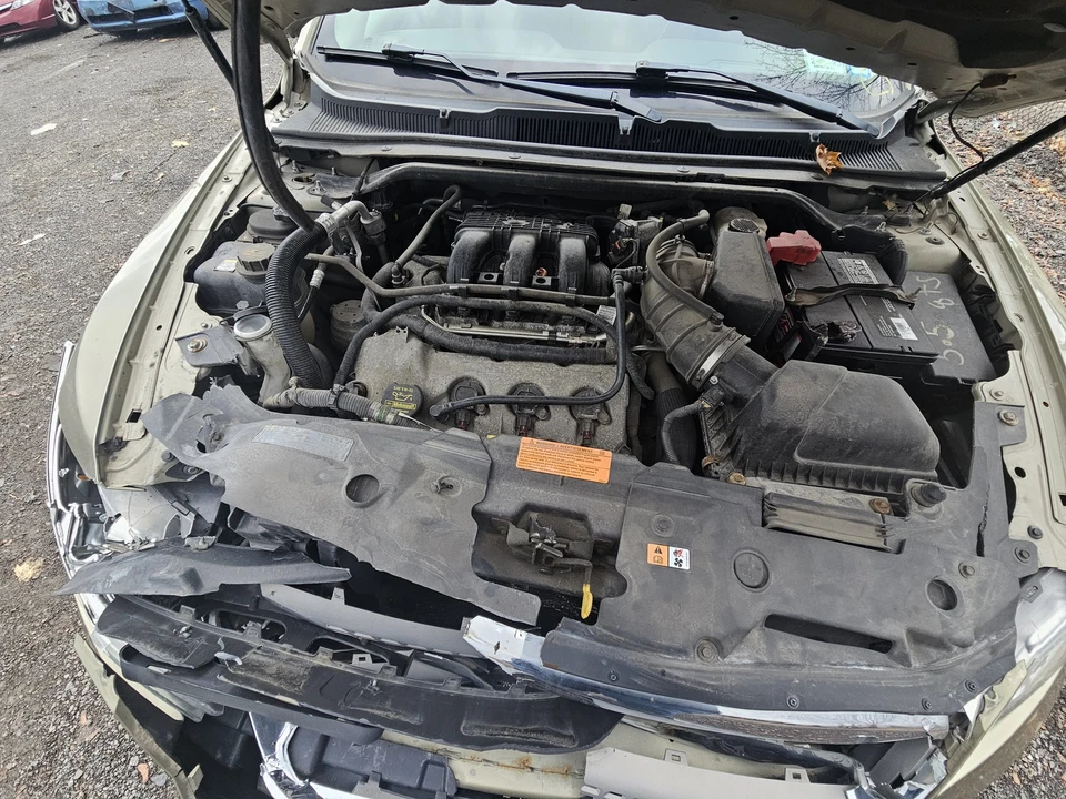 Used Rear Left Door Window Regulator Rear fits: 2012 Ford Taurus electric withou - Image 3 of 4