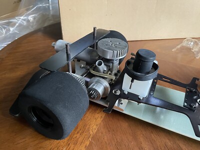 MEGA RARE* phoenix road ace chevron B36 F1 1/8 NITRO RC CAR Japan