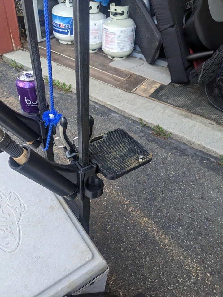 BERKLEY SPORTSMAN’S PRO FISHING CART MODS Schneidebrett, Rutenhalter, Getränkehalter - Bild 3 von 4