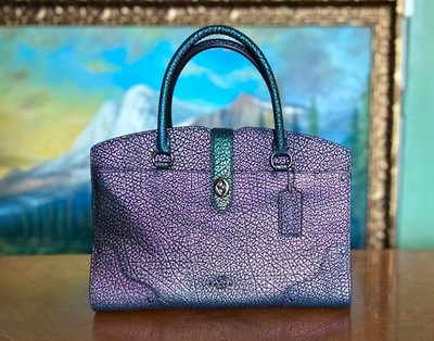 パーリゲイツ COACH Mercer Satchel 30 Hologram Leather Crossbody Iridescent