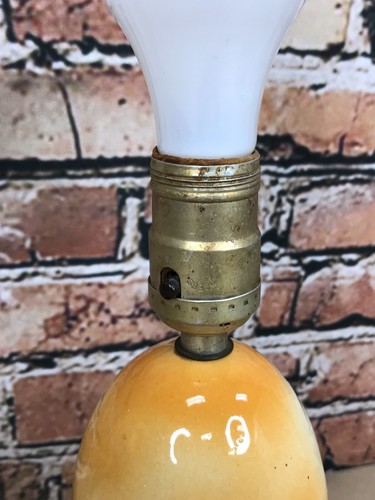 Vintage Humpty Dumpty Ceramic Nursery Lamp Circa 1950's - Picture 8 of 18
