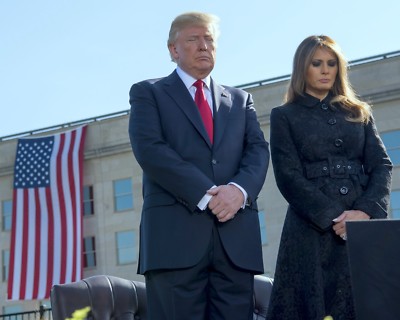 DONALD TRUMP & MELANIA @ SEPTEMBER 11 CEREMONY THE PENTAGON  8X10 PHOTO (FB-424)
