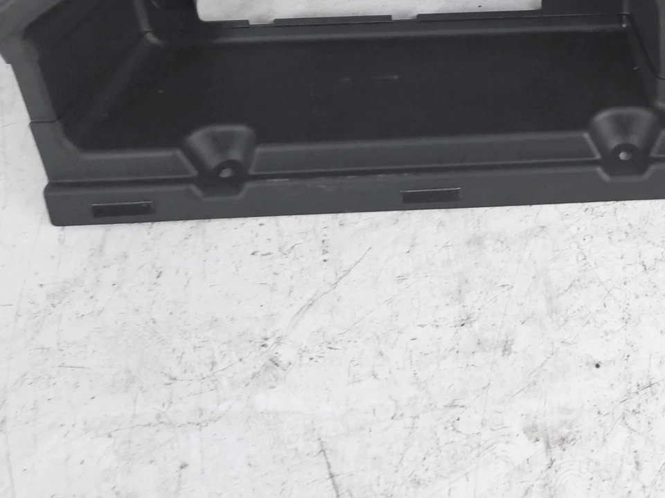 Ford C-Max 2013-2018 piso trasero caja de almacenamiento de carga - Dm5z-5845726-Aa Foto 4 de 4