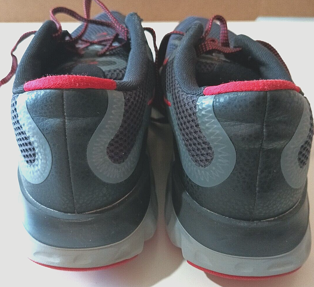 Size 9 - Nike Renew Run Black University Red for sale online  display picture 1