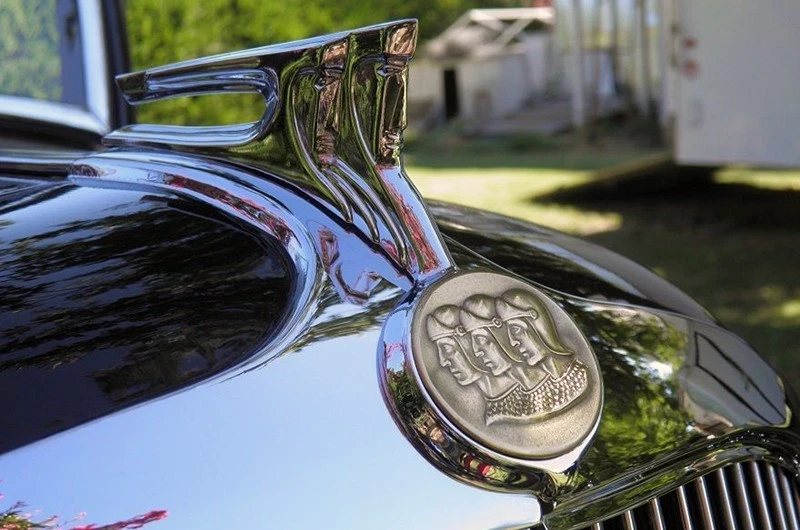1935 Model 73 Graham Blue Streak Special 6 Business Coupe