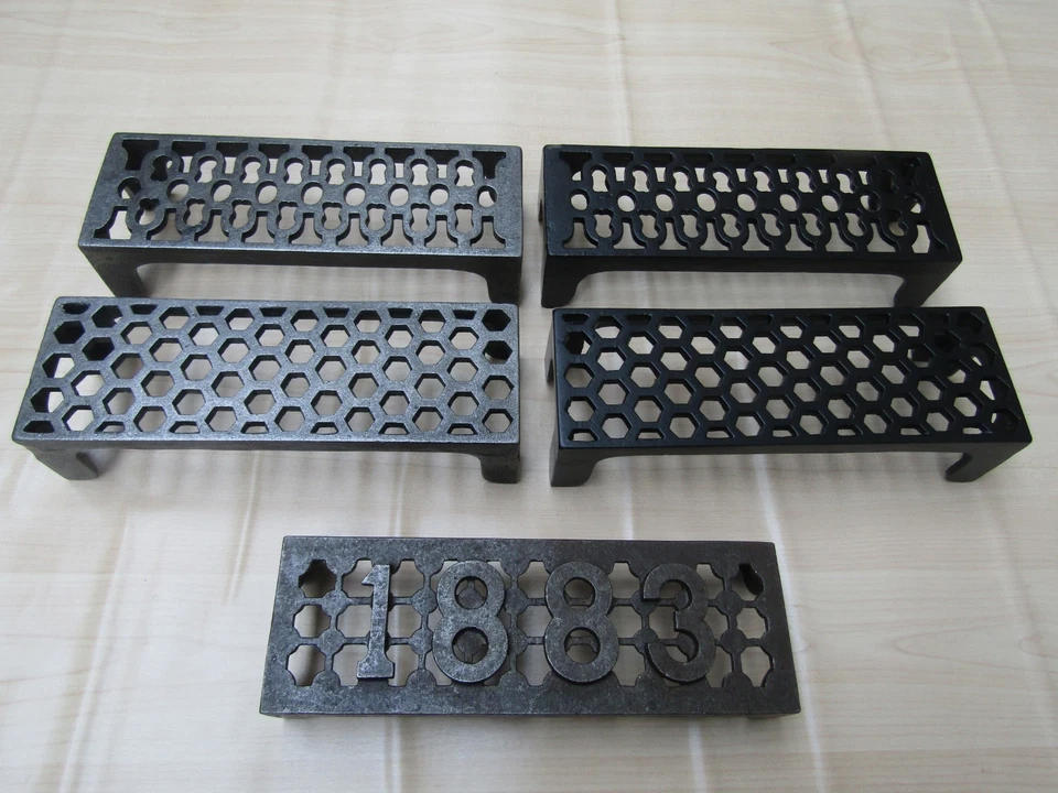 CAST IRON OLD VINTAGE RUSTIC REPRO AIR VENT BRICK GRILLE COVER