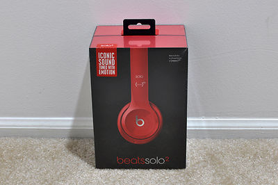New in Box Beats by Dr. Dre Solo2 Headband Headphones New in Box Beats by Dr. Dre Solo2 Headband Headphones