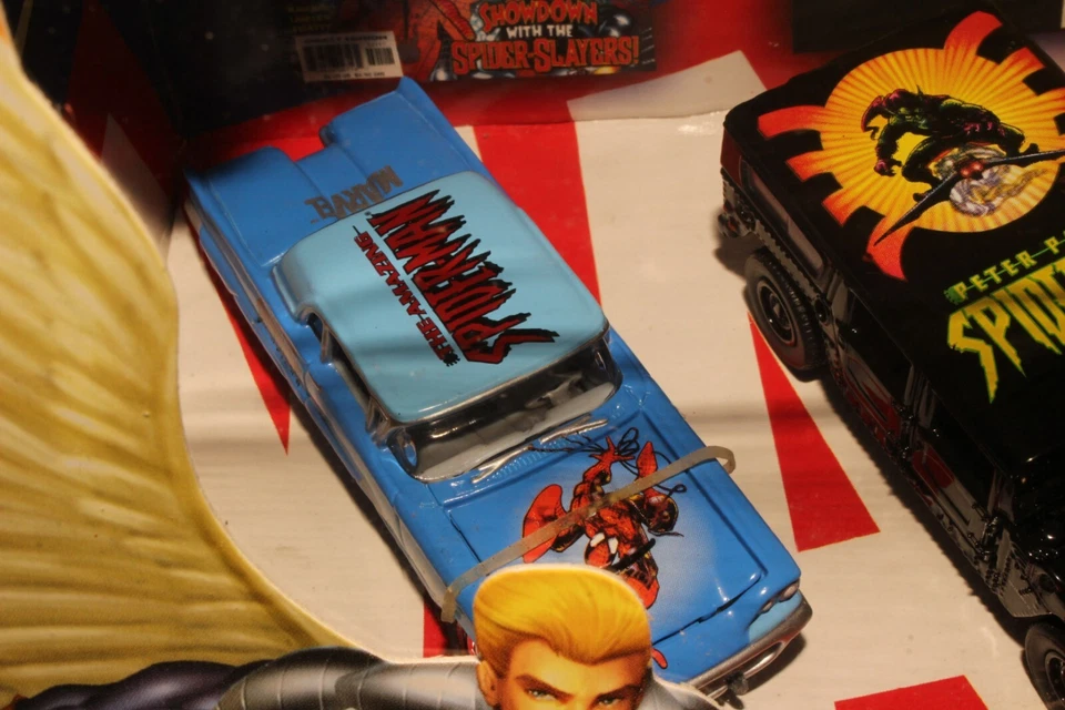 Coche Johnny Lightning escala 1:64 4, Marvel Super Heroes, Spiderman, Wolverine Foto 2 de 4