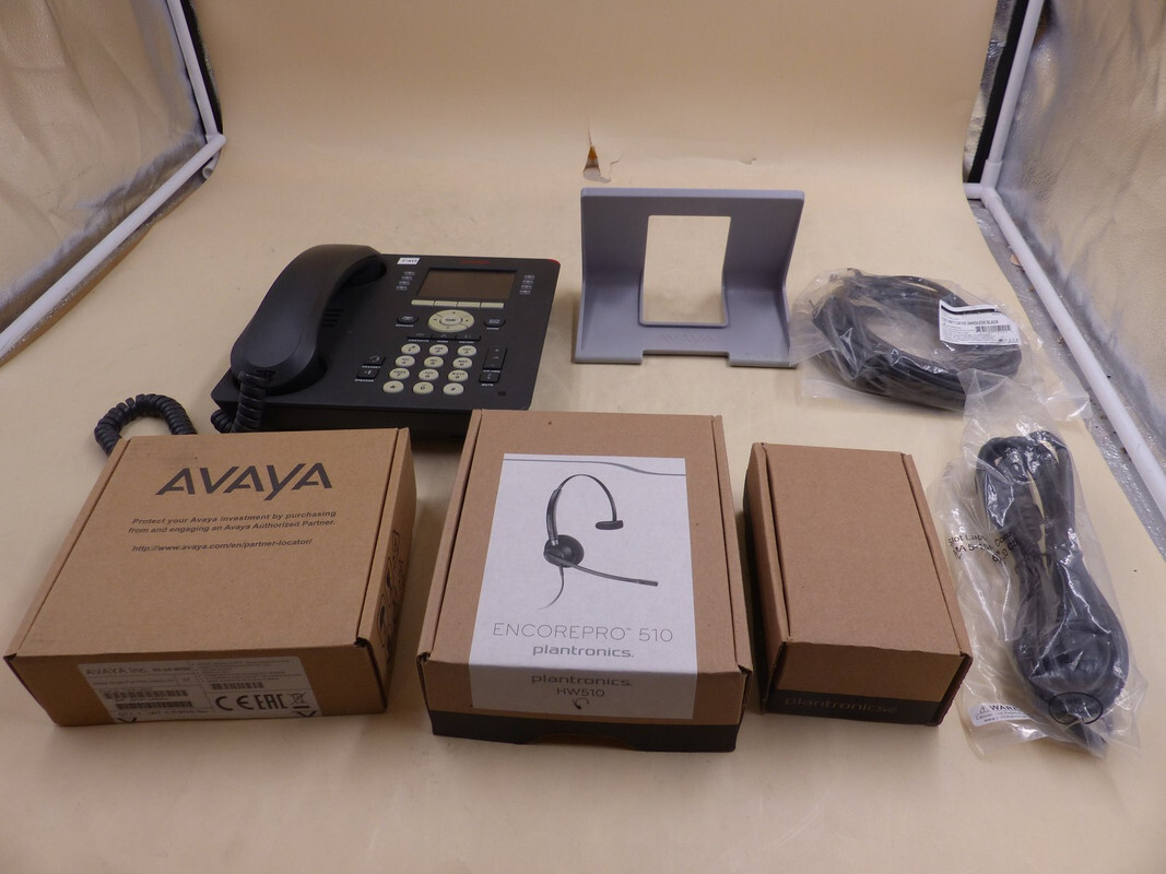 AVAYA 9611G 700480593 IP DESK PHONE KIT FOR OFFICE 700512602 72442