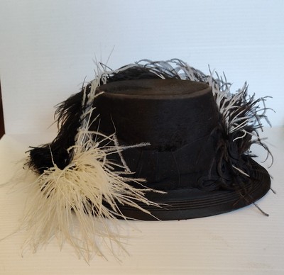 Antique Ascot Edwardian Authentic Black Velvet Ostrich  display picture 2
