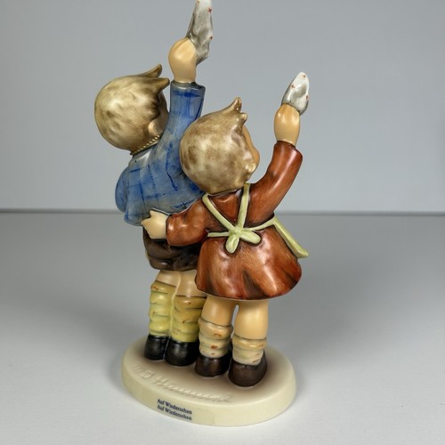 Goebel Hummel "Auf Wiedersehen" #153 Figurine Final Issue TMK8 5.5” Tall 2000 - Picture 4 of 11