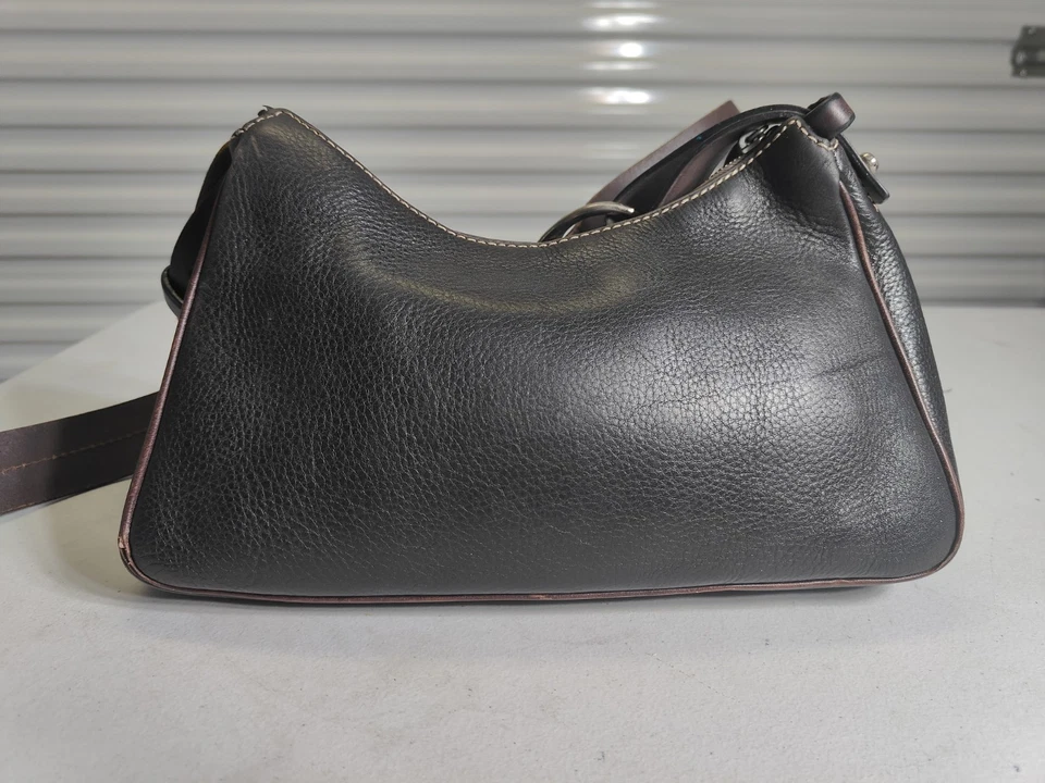 Vintage DOONEY & BOURKE 1975 Black Pebbled Leather Crescent Purse Hobo Bag - Image 4 of 4