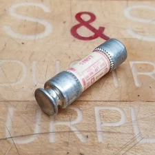 Shawmut Tri-onic TR15R Time Delay Fuse 15 Amp 250 VAC - USED