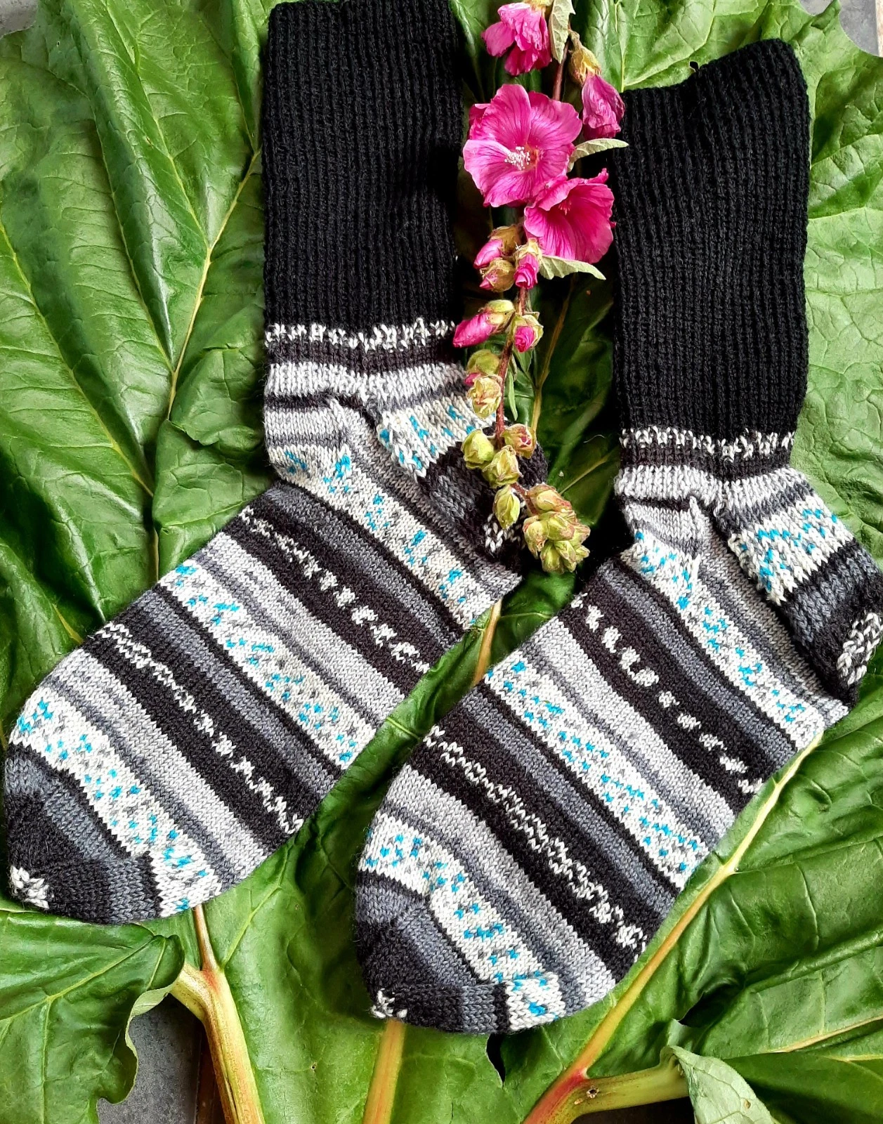 Men's Handmade Knitted Merino Wool Socks Size 9-12