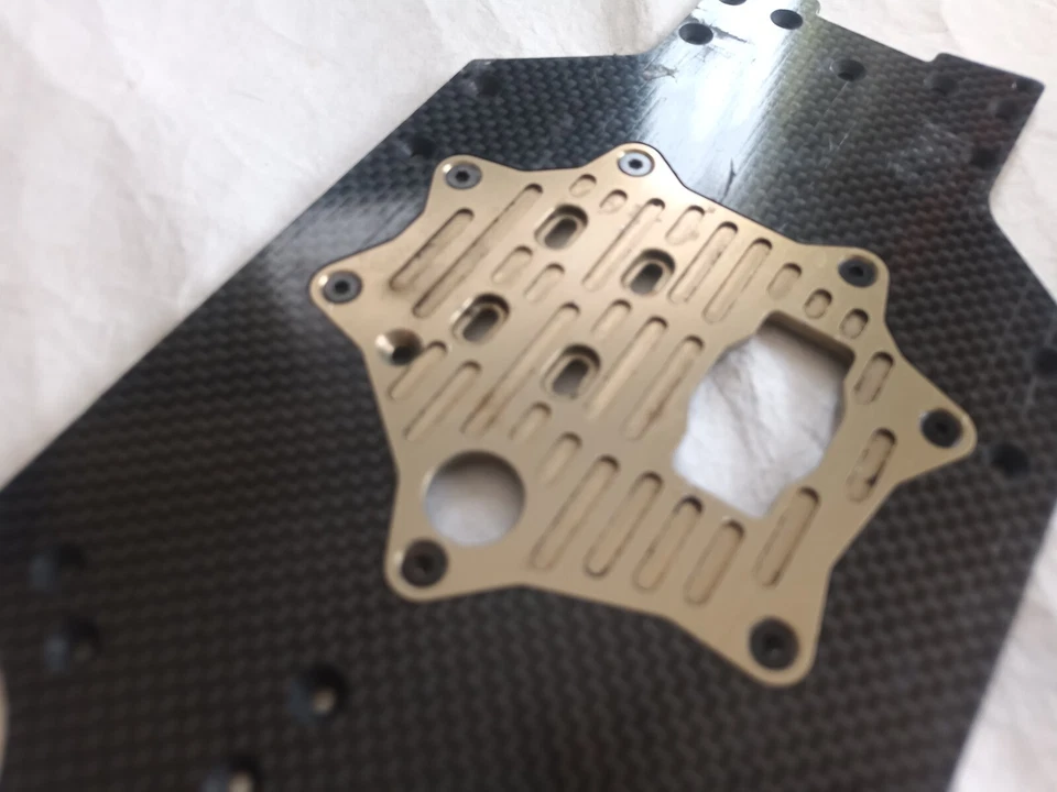 Kyosho KF01 Carbon Main Chassis 7075S Engine Plate R246-3701 &KF010 KF-01 Rare - Image 4 of 4
