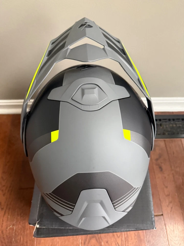 New Scorpion AT960 Monk Modular Motorcycle Helmet DOT ECE Gray Hi Viz - Image 4 of 4