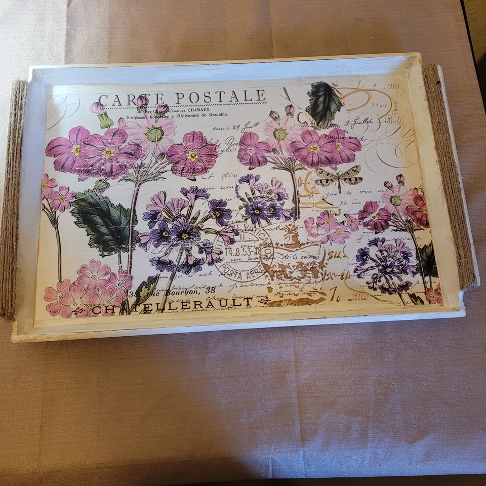 Bandeja para servir madera blanca con flores francesas vintage Foto 2 de 4