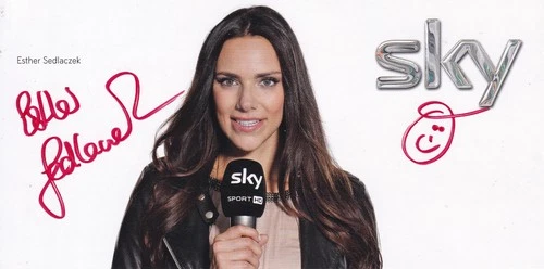 Autograph - Esther Sedlaczek - Sky Sport