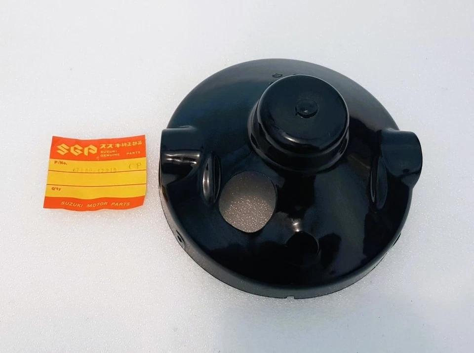 NOS SUZUKI GP100 GP125 SP370 SP400 TS100 TS125 TS185 TS250 HEADLAMP HOUSING CASE - Image 2 of 4
