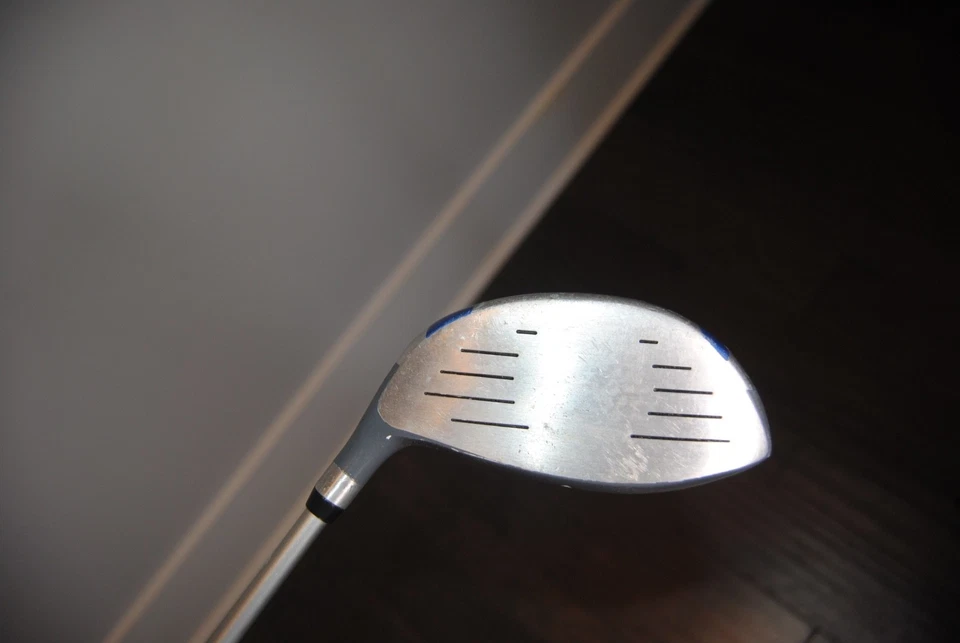 LADIES LADY HAGEN T3 DRIVER 12* GRAPHITE SHAFT. - Image 3 of 4