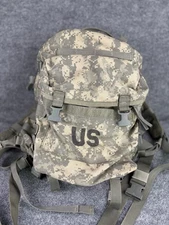 US Military Assault backpack camo field gear pack excellent