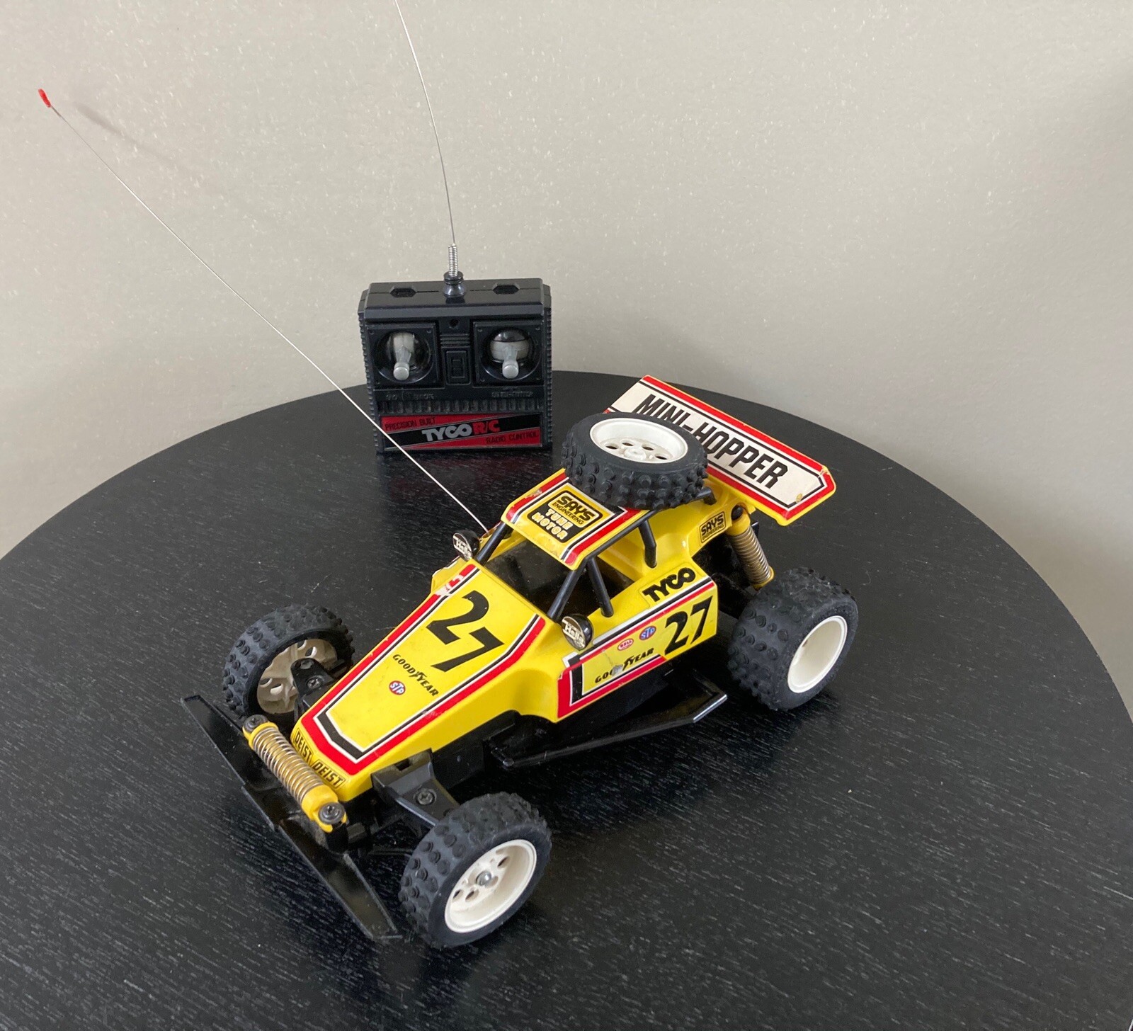 mini hopper rc car