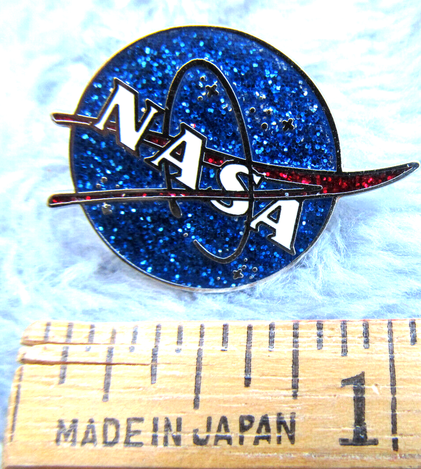 NASA Lapel Pin Space Exploration Moon Mars Space Shuttle