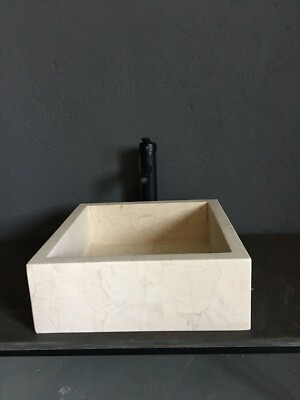 Lavabo de piedra natural