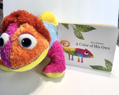 Kohls Cares ''Leo Lionni A Color of His Own'' Approx 12'' Rainbow Chameleon w/ Book