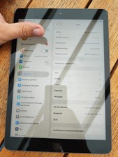 Apple iPad 8. Gen 32GB, Wi-Fi, 10,2 Zoll - Space Grau