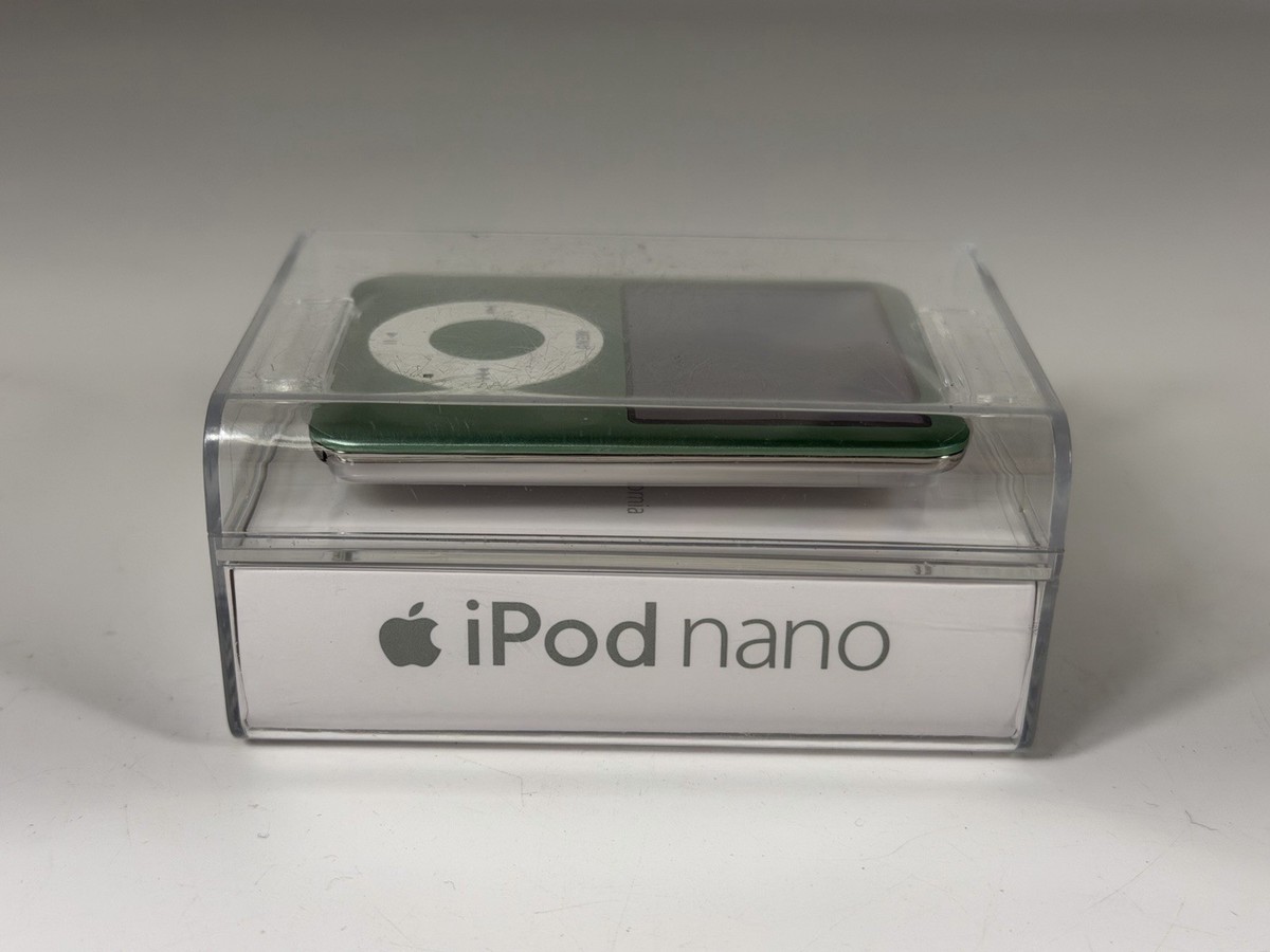 Apple iPod Nano (3rd Generation) 4GB A1236 GREEN - MB261J/A - NEW