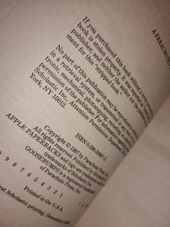 Very Good+ Like New Goosebumps #62 Monster Blood IV 4 w/att bookmark & cards - Imagem 3 de 4