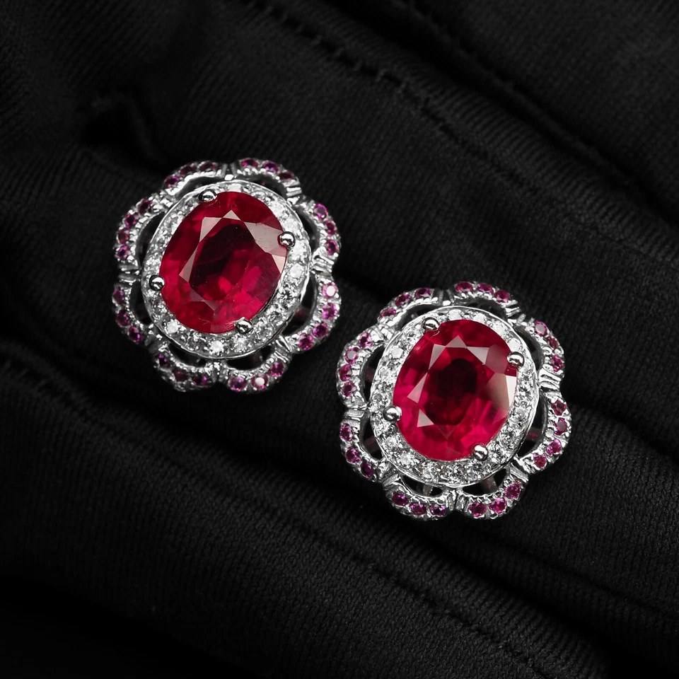 Sontuosi orecchini placcati oro bianco in argento sterling 925 con rubino... - Immagine 2 di 4