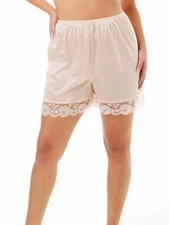 UNDERWORKS 100% Nylon Ivory Pettipants  Size Medium