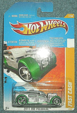 2010 HOT WHEELS FAST CASH 2011 HW PREMIERE 1:64 GREEN & SILVER DIECAST CAR - NEW