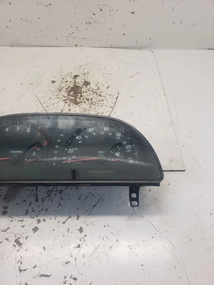 Velocímetro Cluster MPH 4 cilindros Le cara negra compatible con 02-03 CAMRY 1225375 Foto 2 de 4