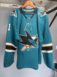 Game Worn Stefan Noesen San Jose Sharks Jersey Size 56